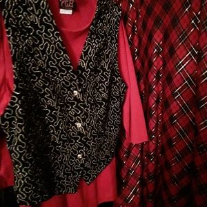 HOLIDAY VEST-ive Gold Black Fabric